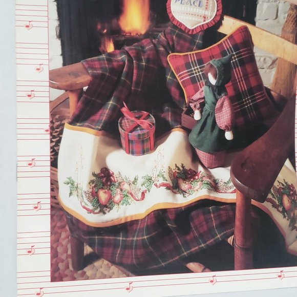 Heartsong Christmas Cross Stitch Pattern Leaflet Country Crafts Craftways 1991 - Picture 2 of 6